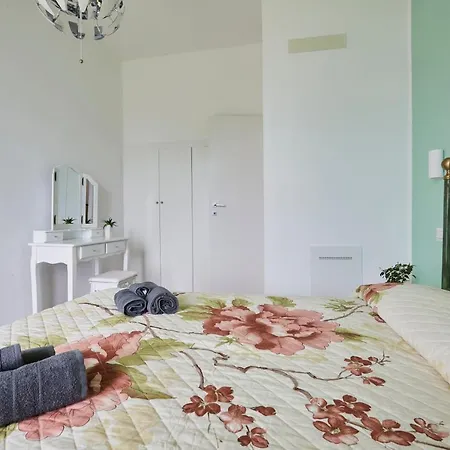 Apartman House Paradise Perledo