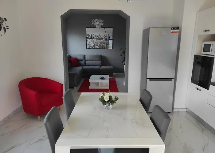 House Paradise Apartment